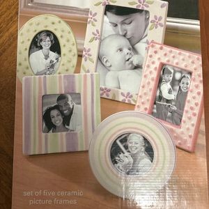Set of 5 ceramic picture frames